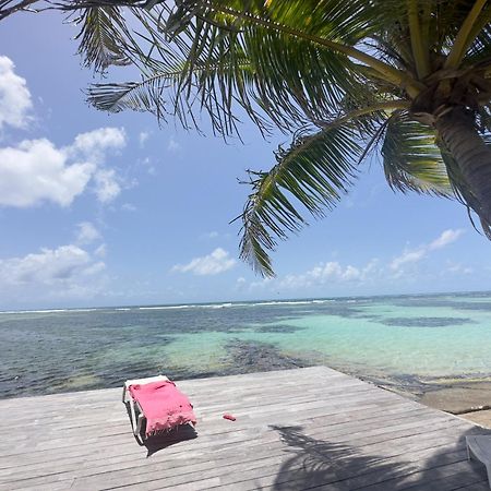 Unique : Pieds Dans L'Eau Face Au Lagon Sainte-Anne  Exterior foto